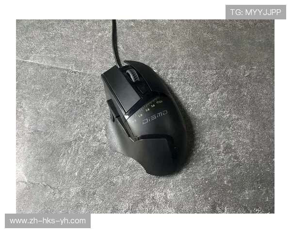 专为电竞游戏设计的有线粗线鼠标精准操作与舒适体验全方位解析